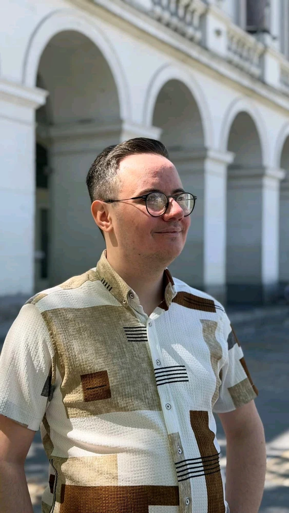 Terry 上傳的 GIF