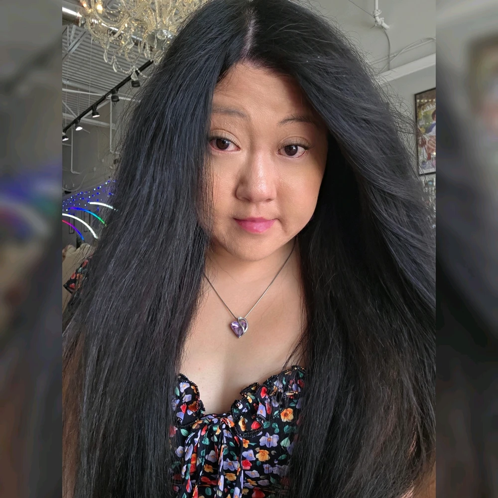 GIF uploaded by Nicole: Vinh Thuy Le