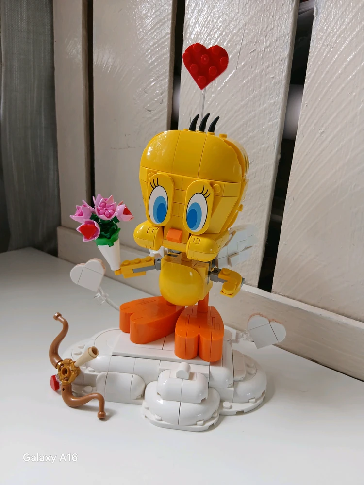 GIF uploaded by Selina