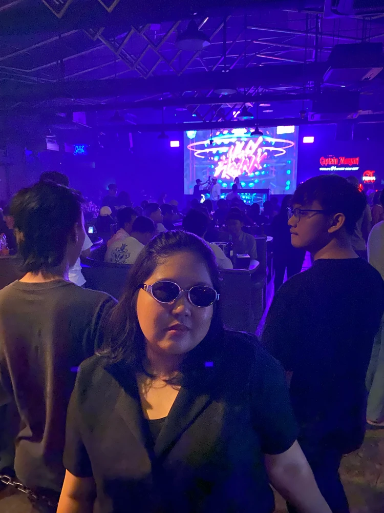 GIF uploaded by Riska