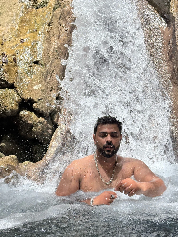 GIF uploaded by Rishi