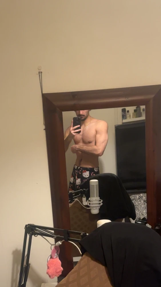 GIF uploaded by albert