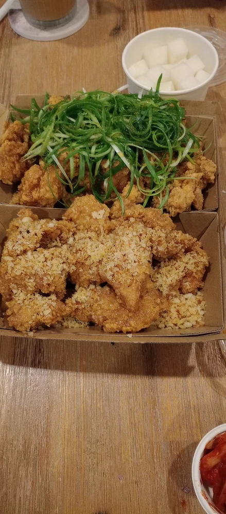 GIF uploaded by Gilbert