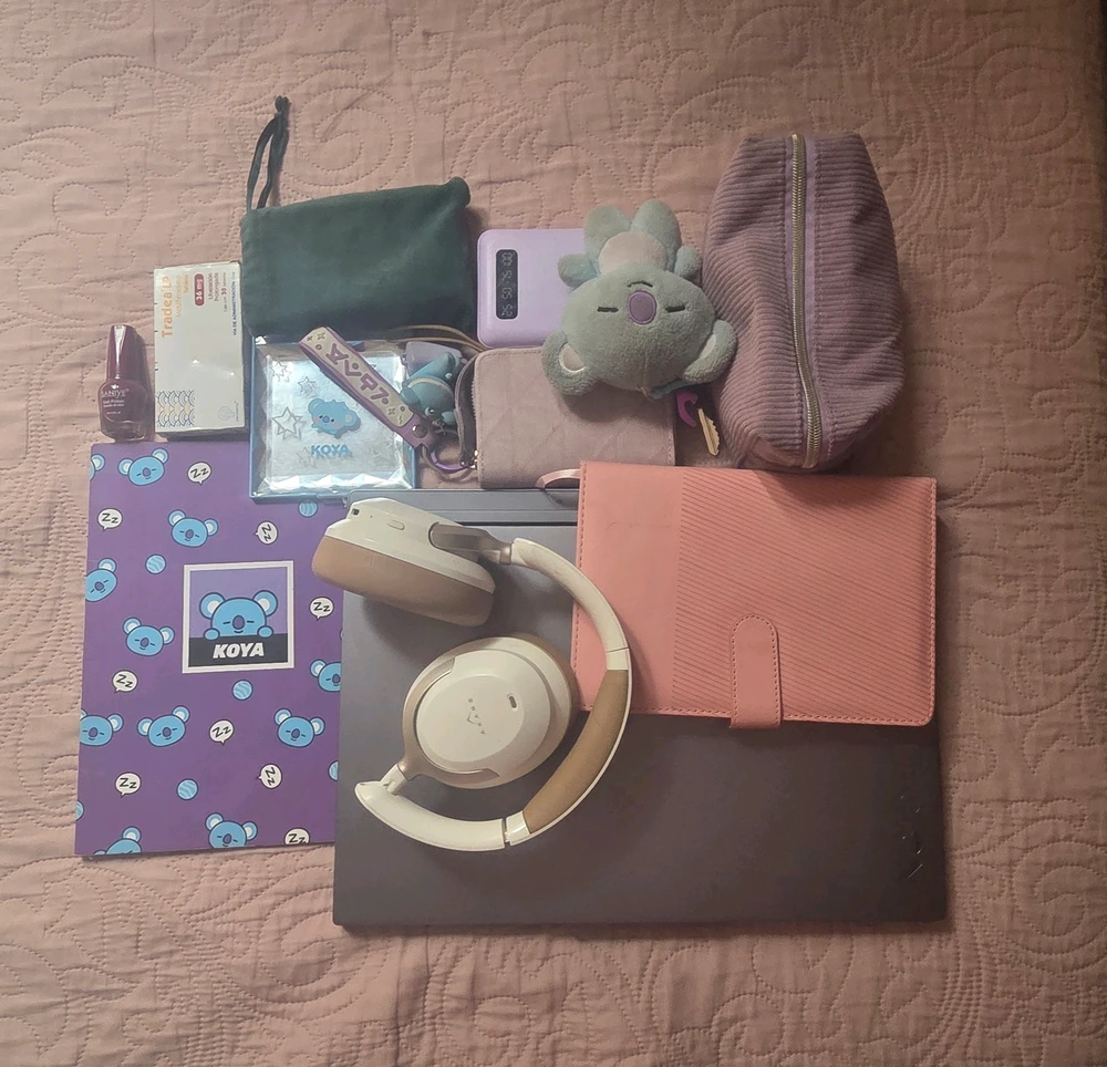 GIF uploaded by Anaid