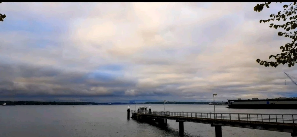 GIF hochgeladen von Teasy