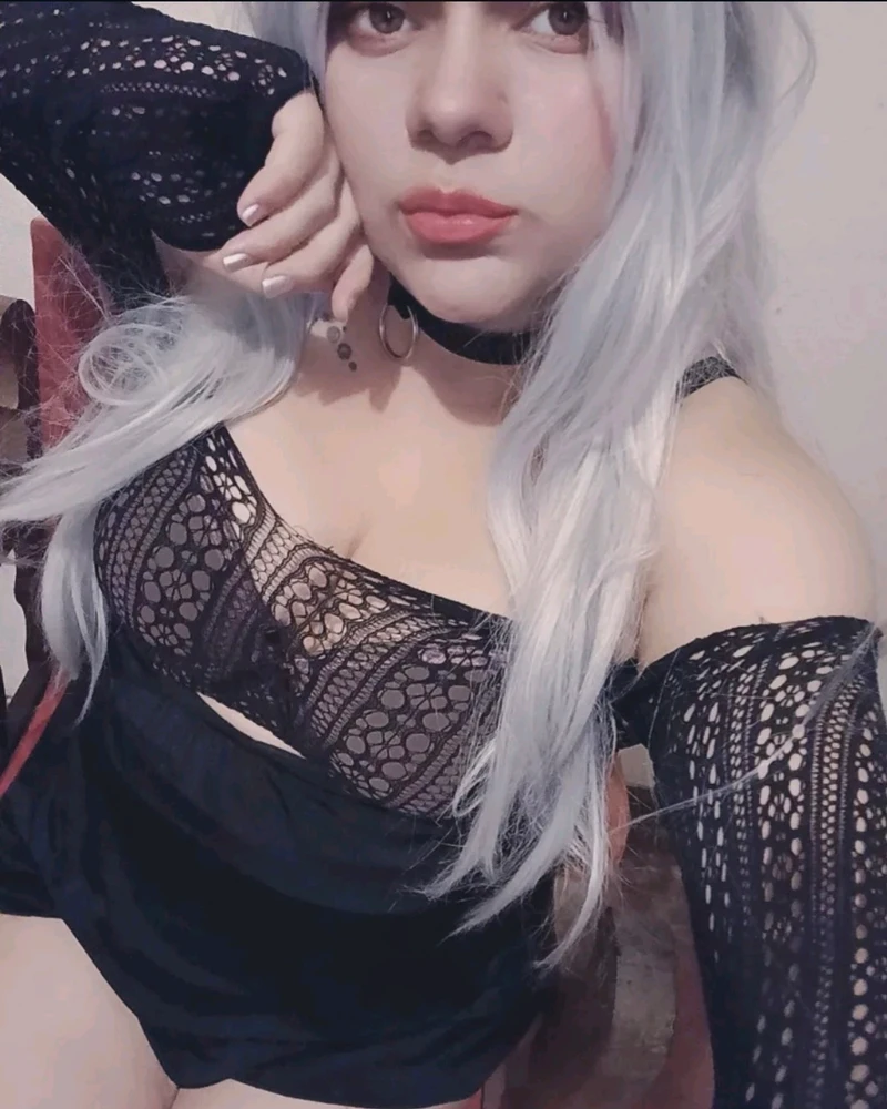 GIF uploaded by Nana