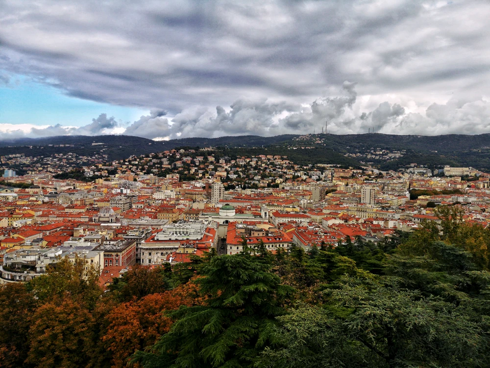 GIF uploaded by Lera