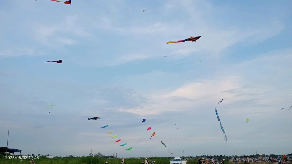 Ngân Nguyễn 上傳的 GIF