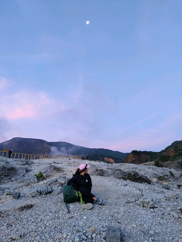 Image uploaded by Novia Putrie