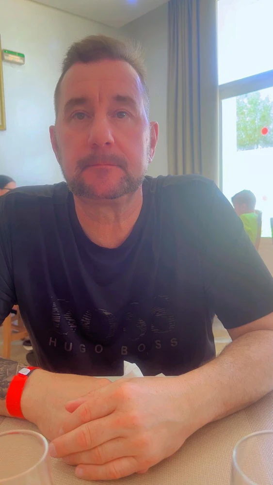 GIF uploaded by Leon Allen