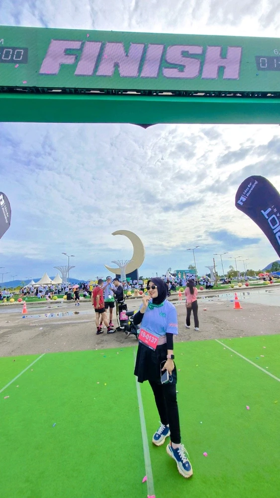 GIF uploaded by Ike