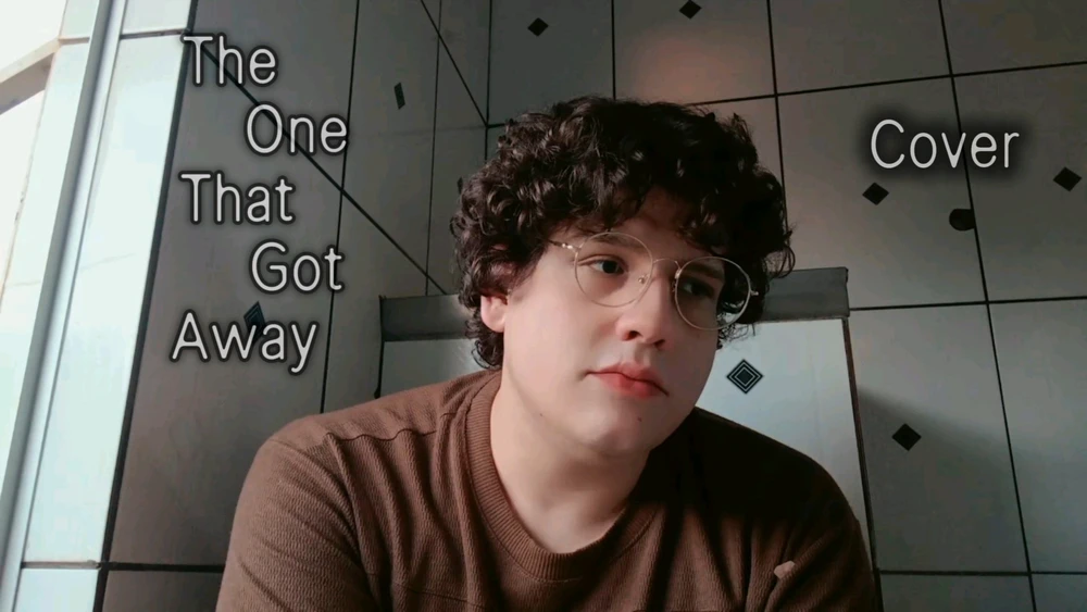 GIF diunggah oleh Bruno