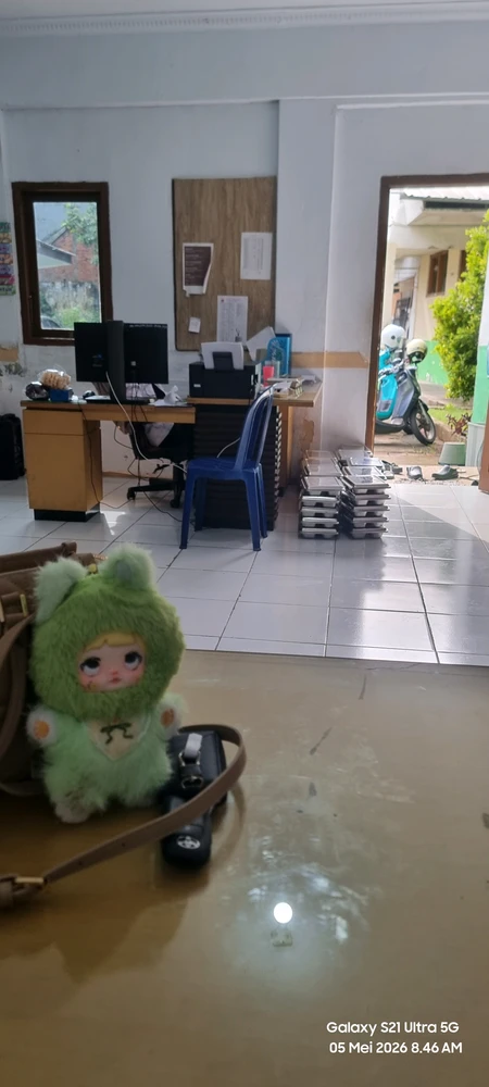 GIF uploaded by Diyan