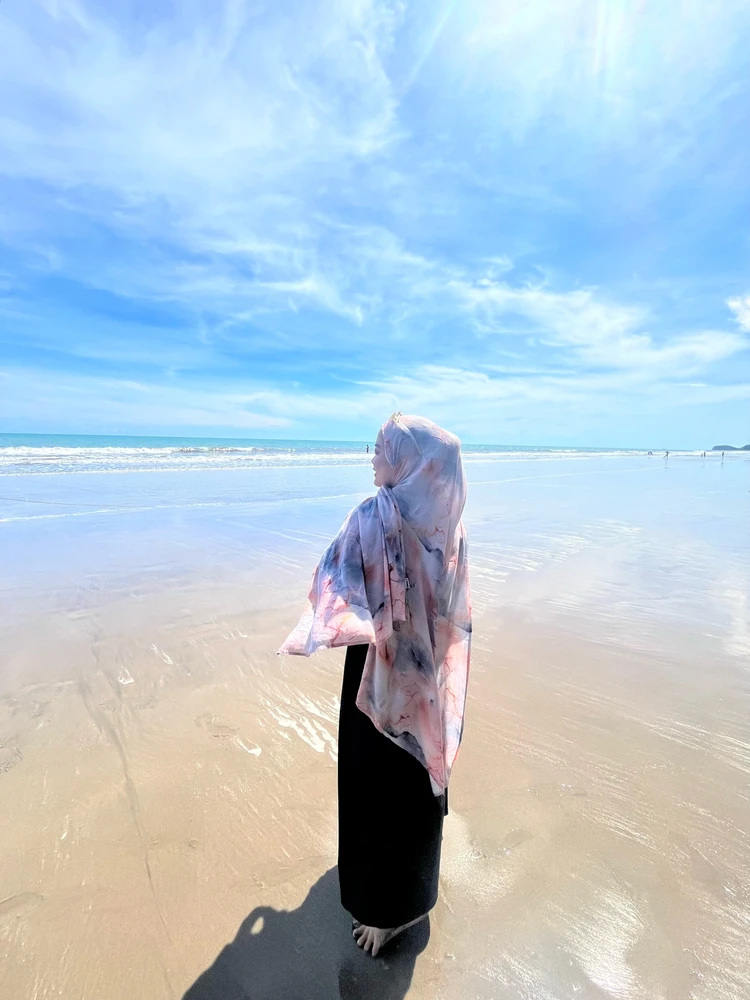 GIF uploaded by Hei