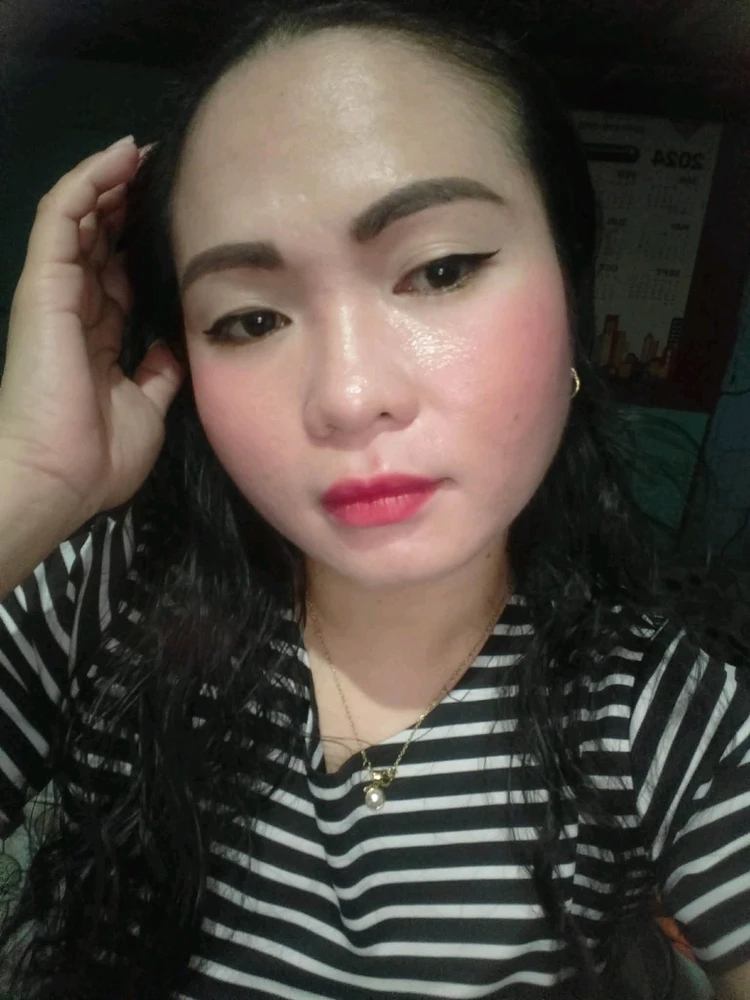 GIF uploaded by Izah