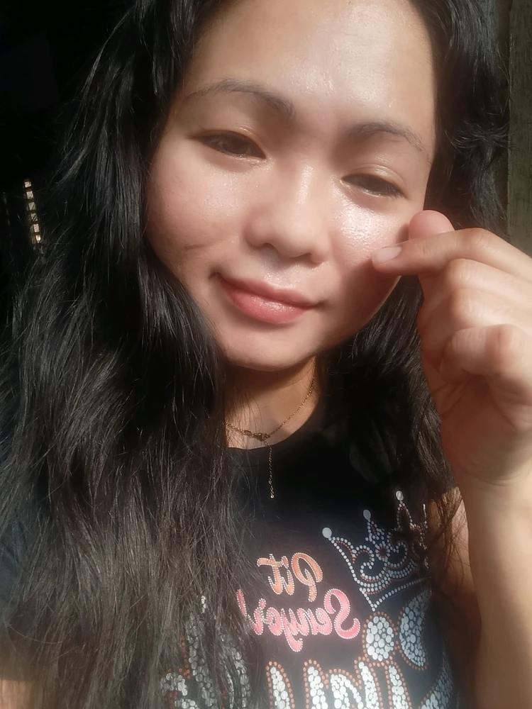 GIF uploaded by Izah