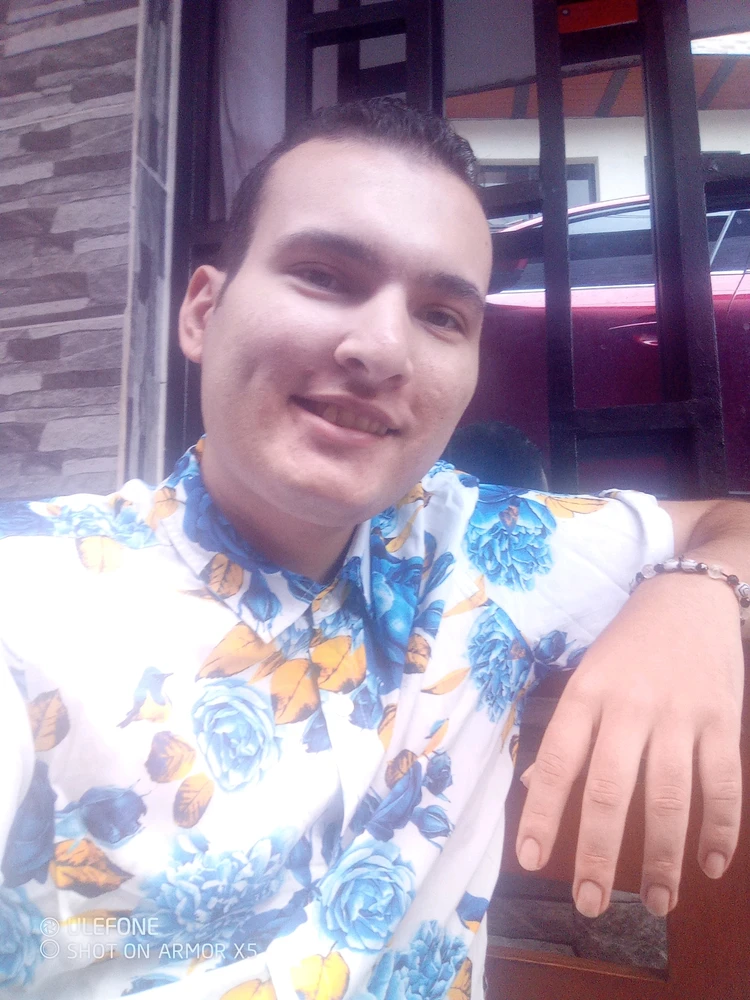 GIF gi-upload ni Juan meneses