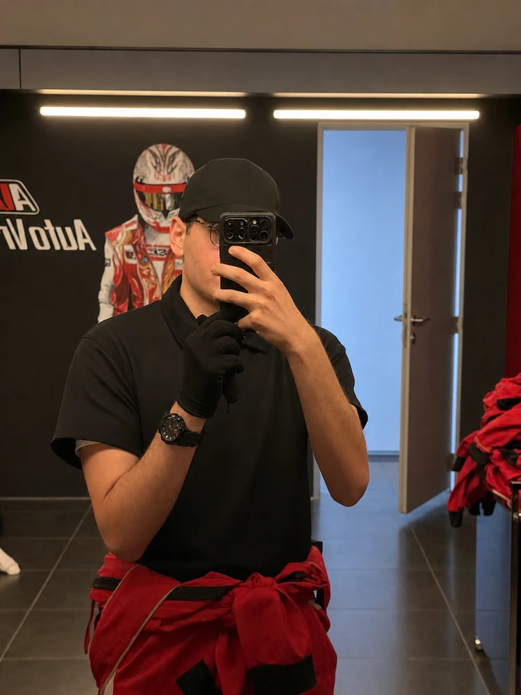 GIF uploaded by Weaam