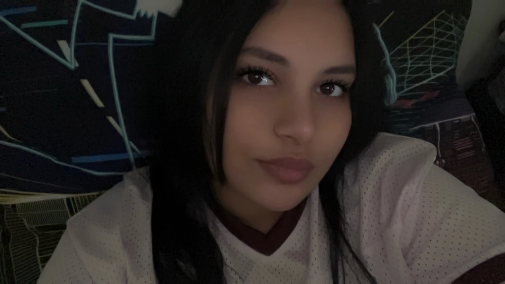 GIF uploaded by Alena