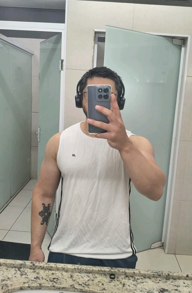 GIF uploaded by Rafael
