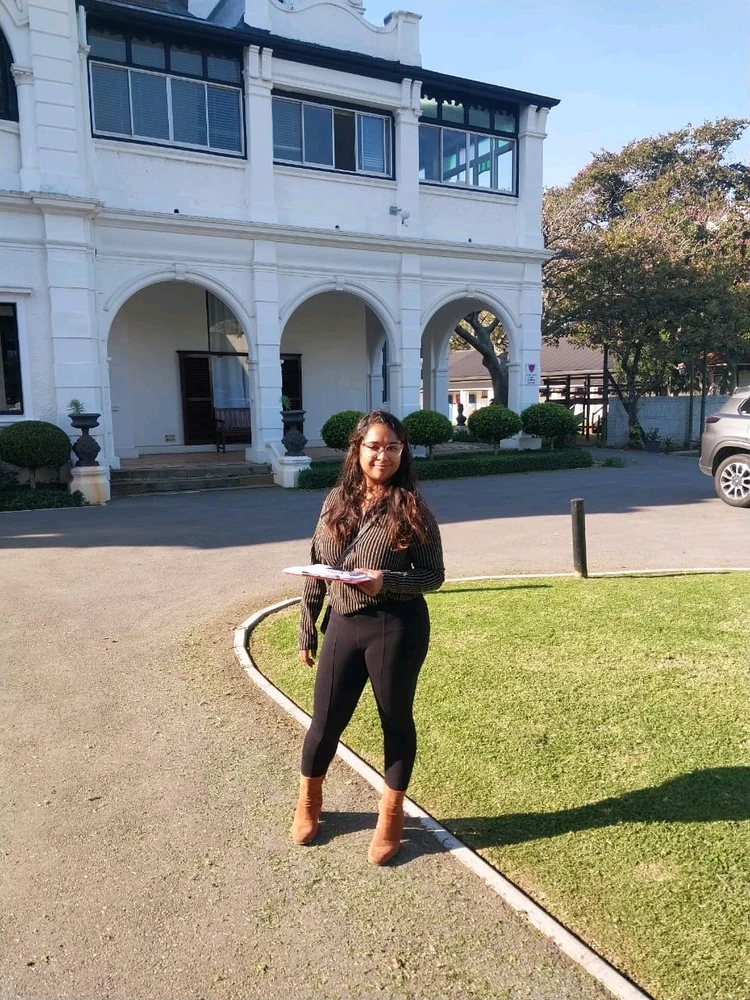 GIF uploaded by Sandz