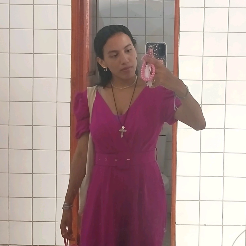 GIF uploaded by Rita