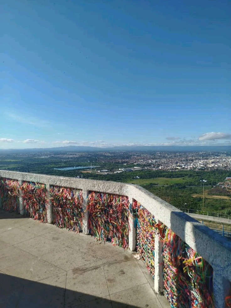 GIF uploaded by Jussara Xavier