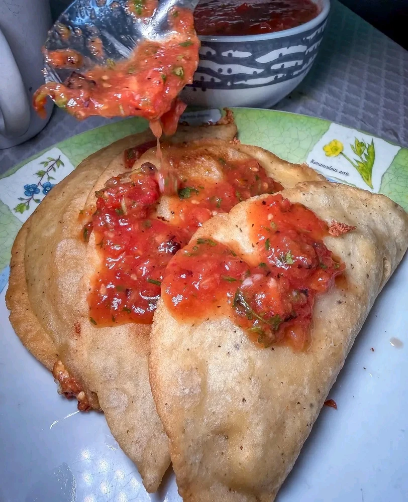 GIF uploaded by ❤ Sophia aka Mango Mami ❤️