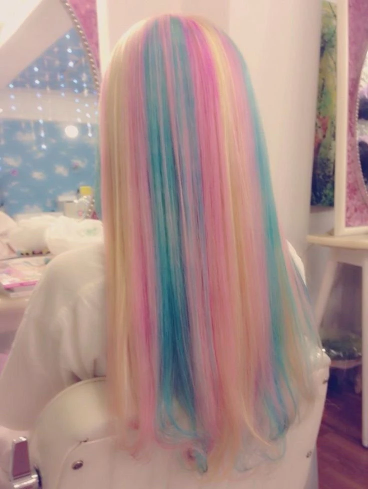 GIF uploaded by Lola
