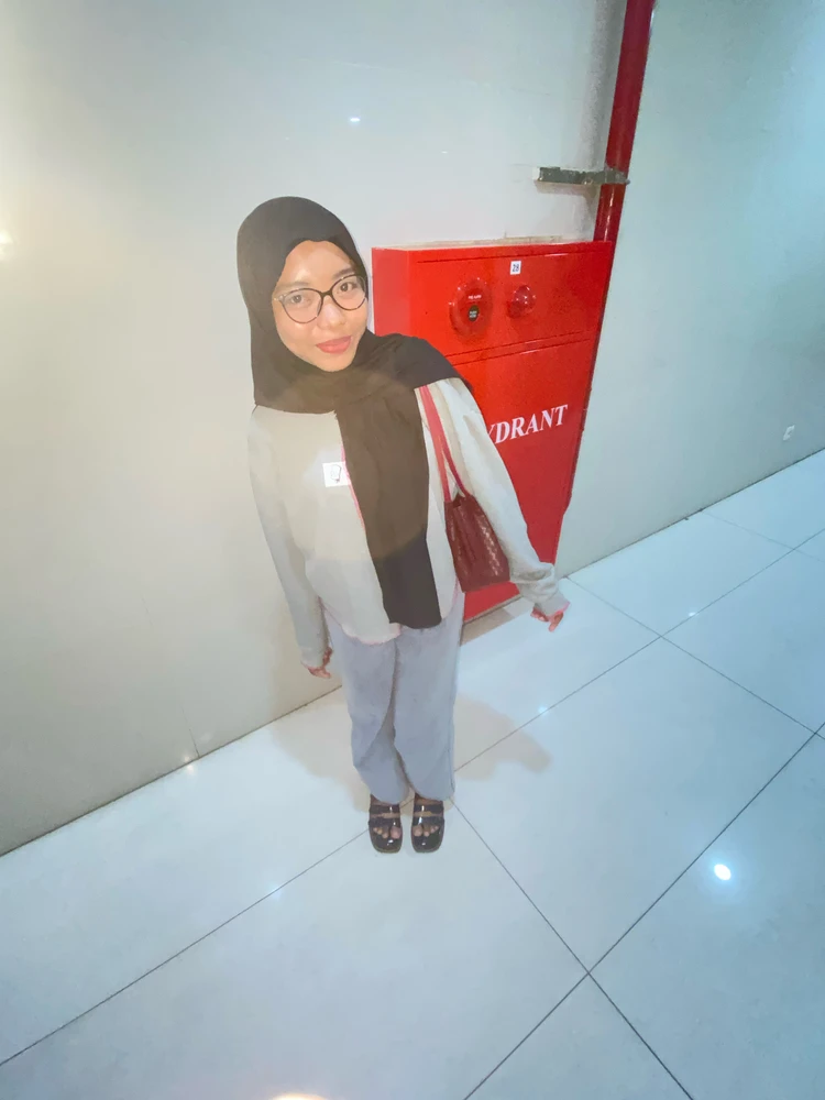 GIF uploaded by Chrysanthemum