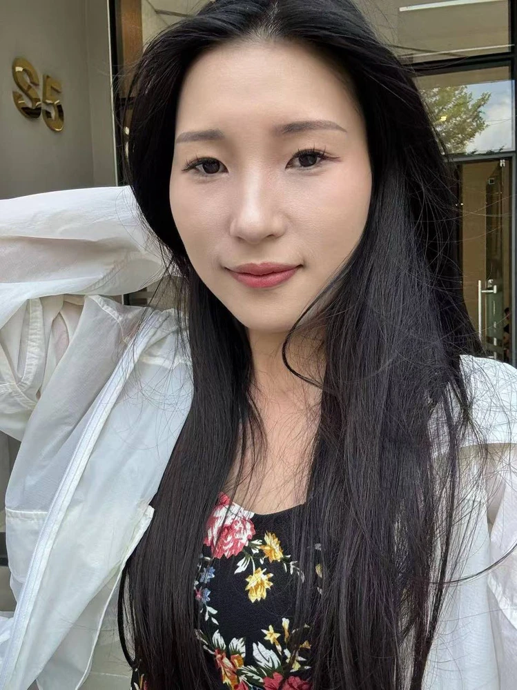 GIF uploaded by Emma