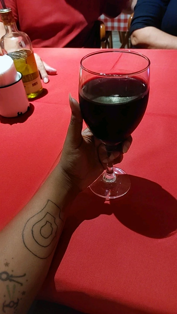 GIF uploaded by Raquel