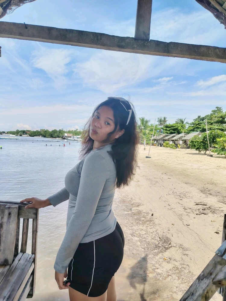 GIF uploaded by Shara