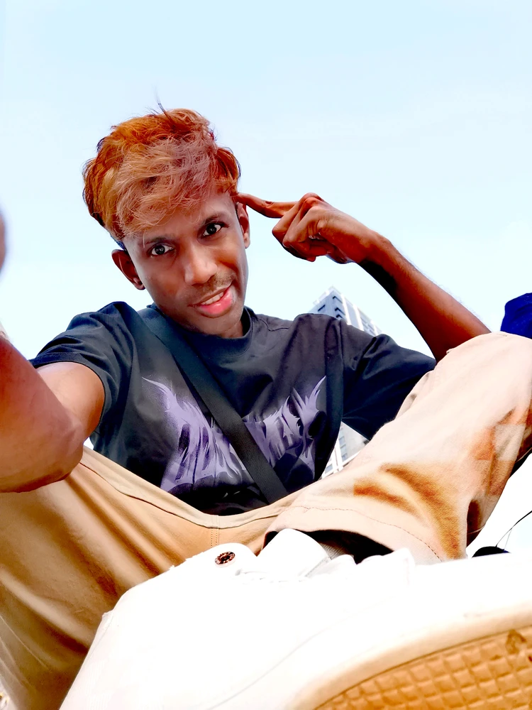 GIF uploaded by Lakmal