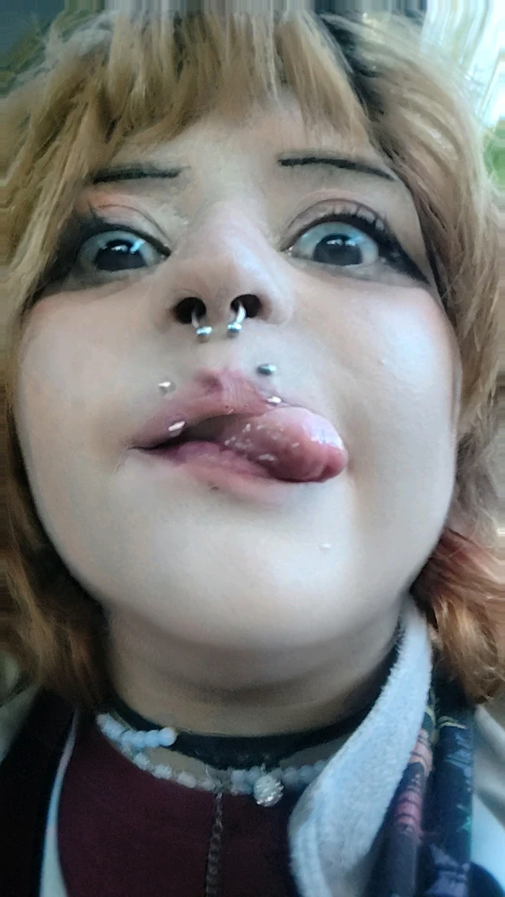 GIF uploaded by Abigail