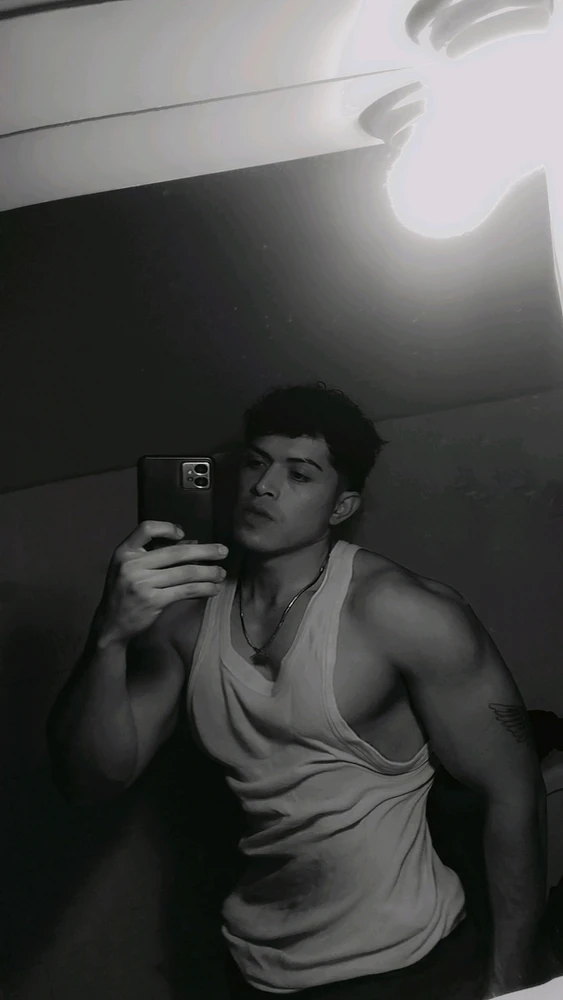 GIF uploaded by Frannco
