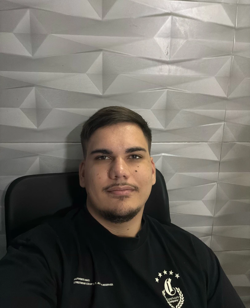 GIF uploaded by Gustavo