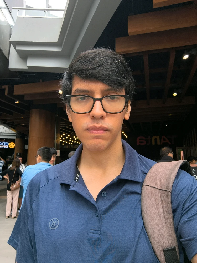 GIF uploaded by Ronald