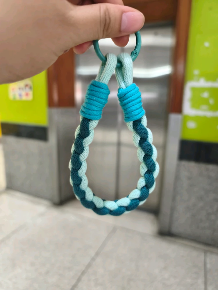 GIF uploaded by Kan(⁠≧⁠▽⁠≦⁠)カンイヤーeleanor