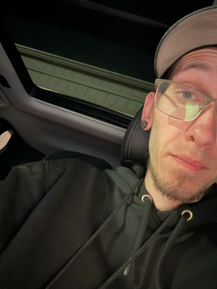 GIF uploaded by Jayce