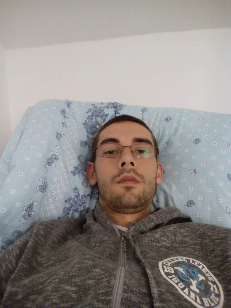 GIF uploaded by Oliver