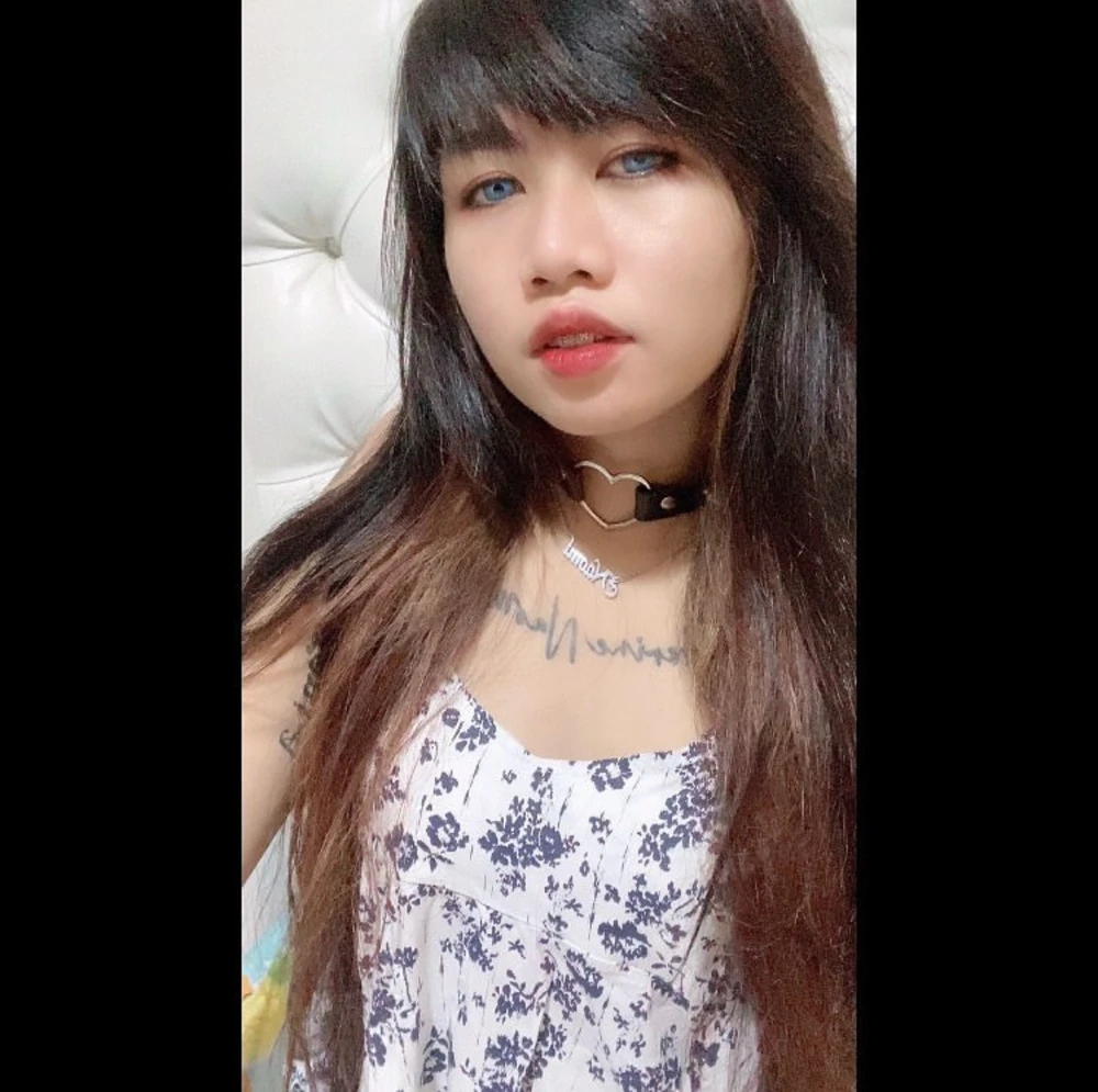 GIF uploaded by VAMPIRE WITCH