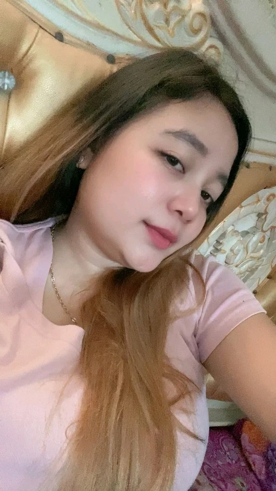 GIF uploaded by Dhila