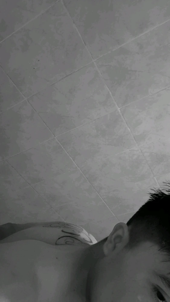 GIF uploaded by Jovani