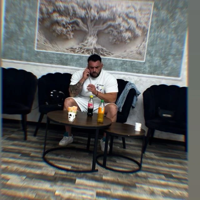GIF încărcat de Florentin