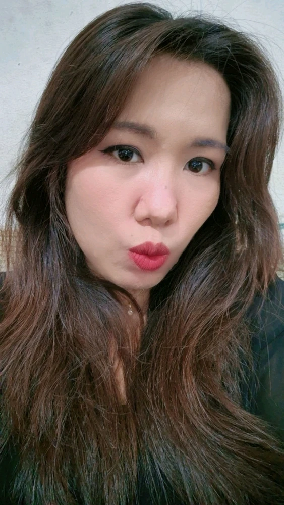 GIF uploaded by unnie
