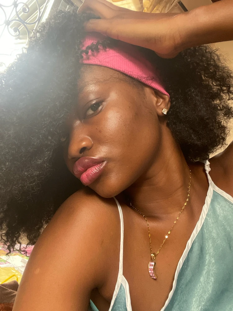 GIF uploaded by Querida