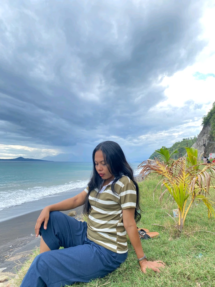 GIF uploaded by Echy