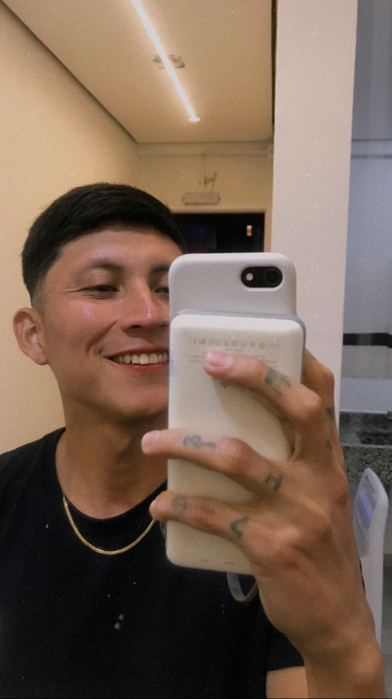 GIF subido por Isaiah