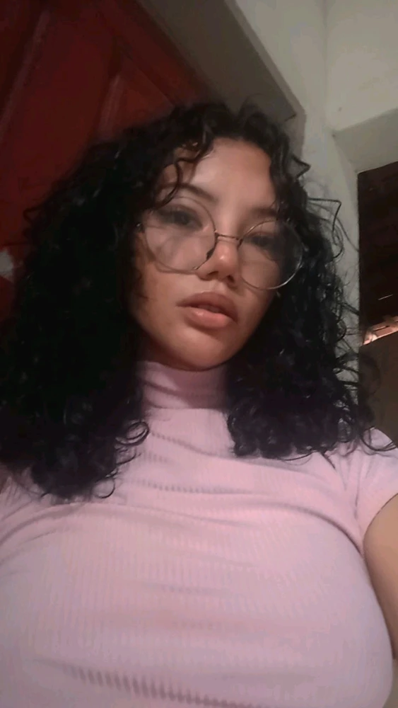GIF uploaded by Mayara Mulato